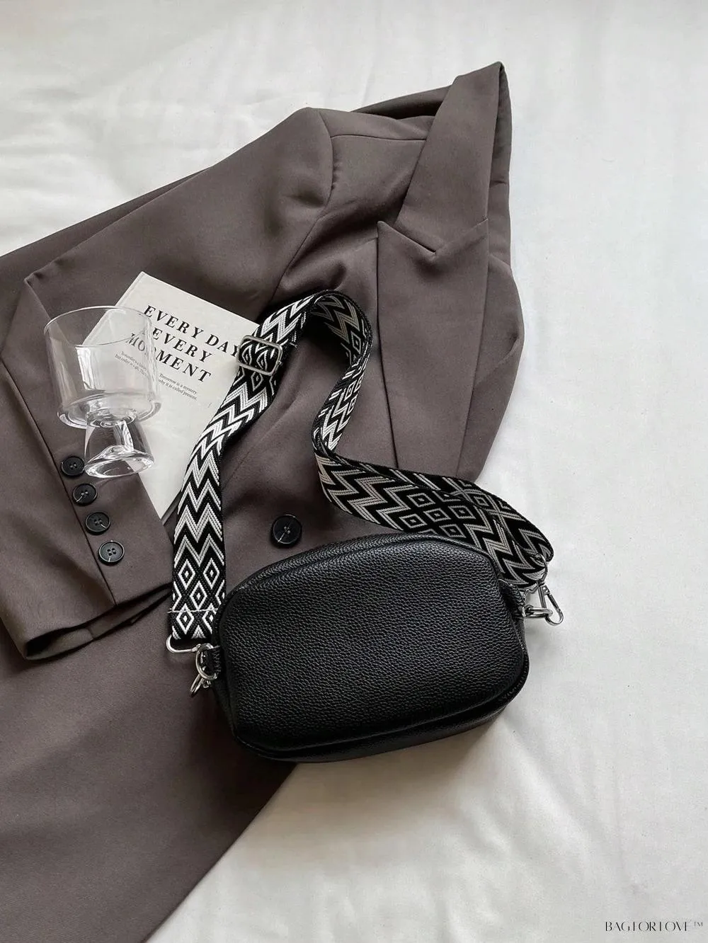 BagForLove - Simple yet Stylish PU Handbag