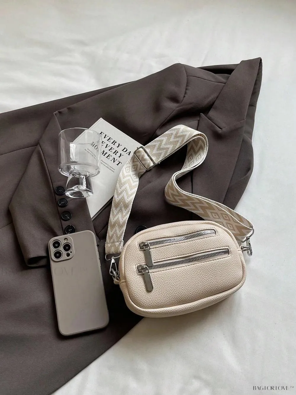 BagForLove - Simple yet Stylish PU Handbag