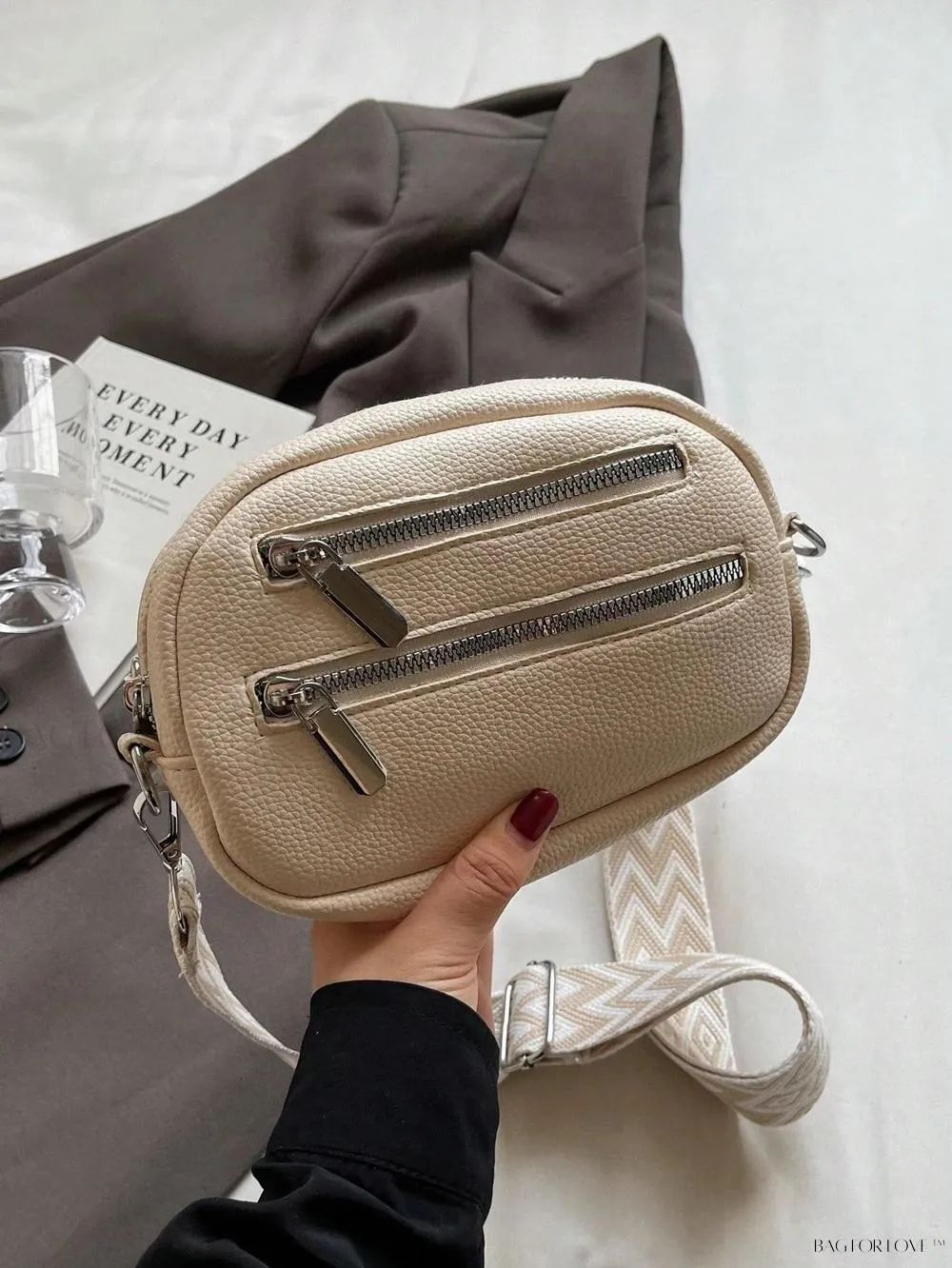 BagForLove - Simple yet Stylish PU Handbag