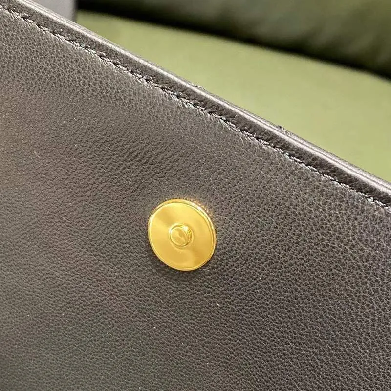 Bags Yves - Simple Saint Laurent Minimalistic