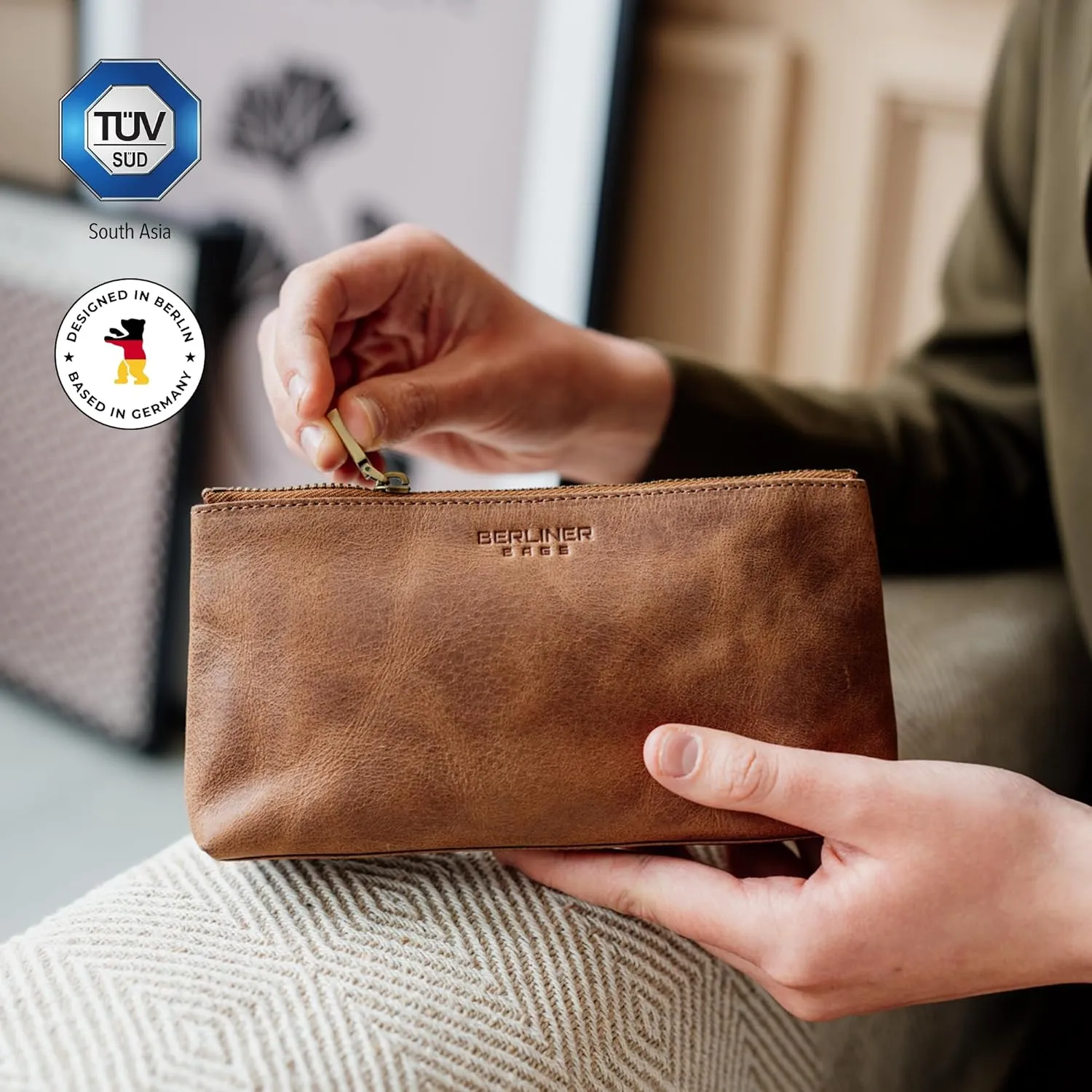 BERLINER BAGS Vintage Genuine Leather Makeup Bag Anna, Cosmetic Bag for Purse, Travel and Cosmetics Pouch with Zipper for Women - Brown