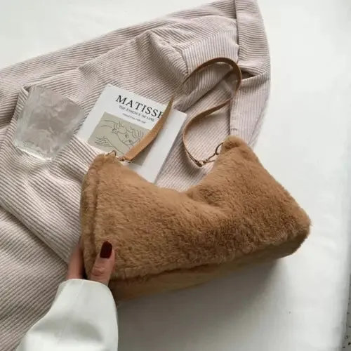 Black Luxe Faux Fur Shoulder Bags