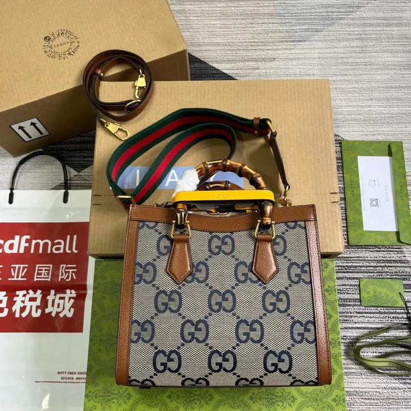 Charm - GG Bags - 366