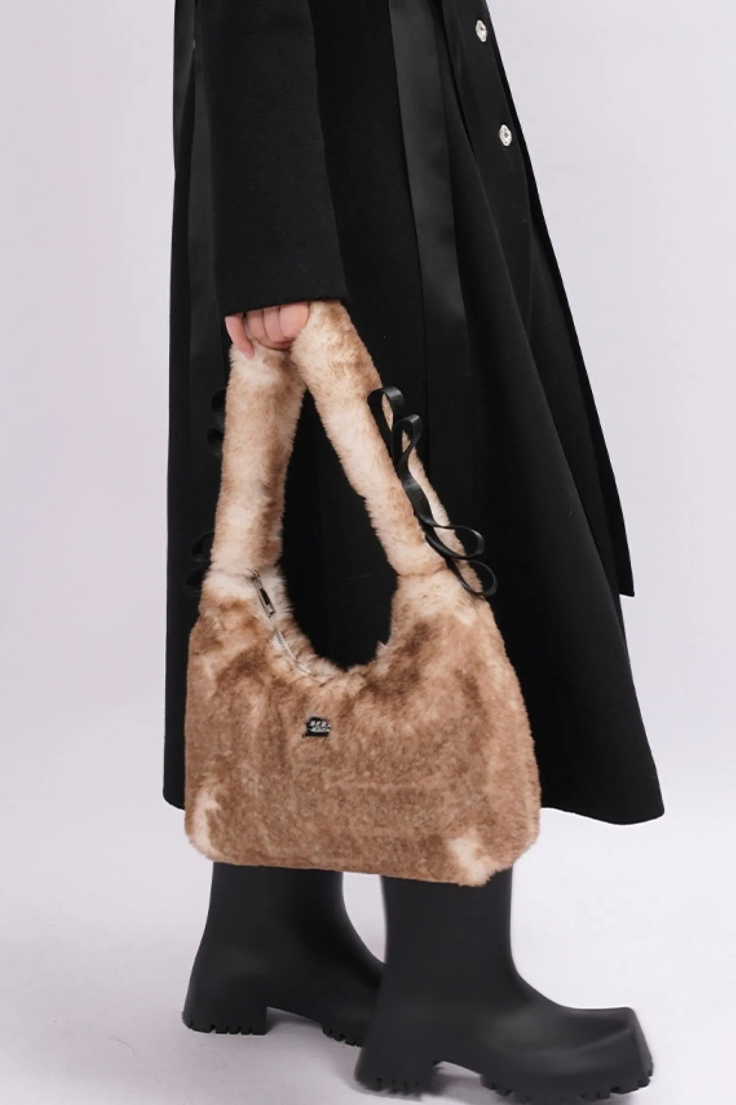 Chic Spice Fur Bag