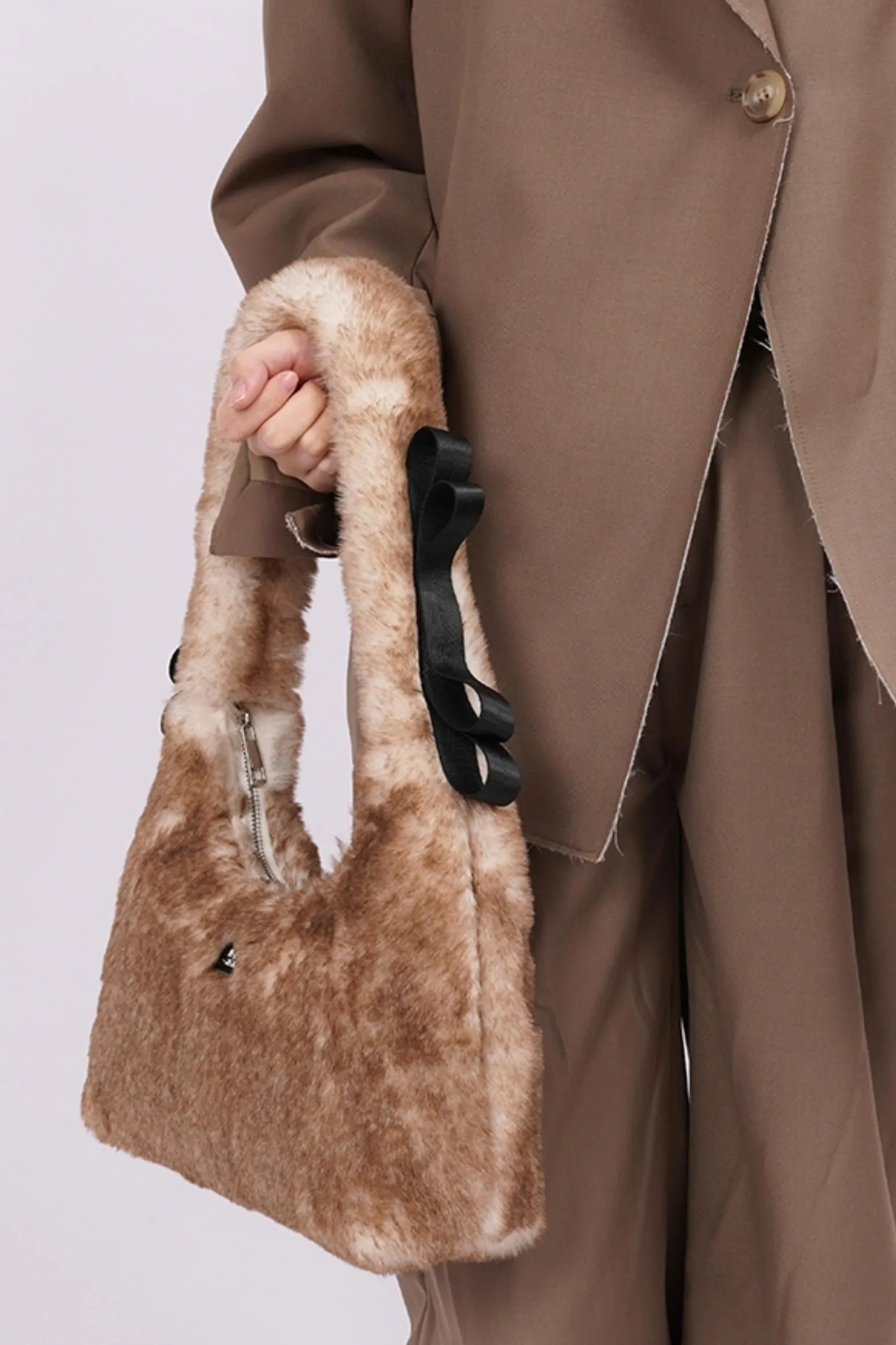 Chic Spice Fur Bag
