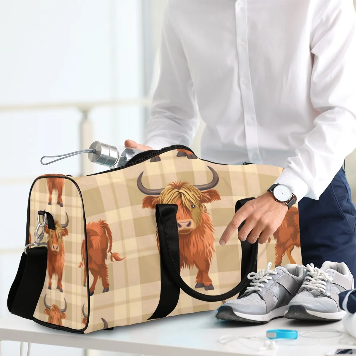 Cute Highland Cow Travel Duffle Bag for Women Men Gym Duffel Foldable Bag Waterproof Weekender Western Rustic Duffle Tote