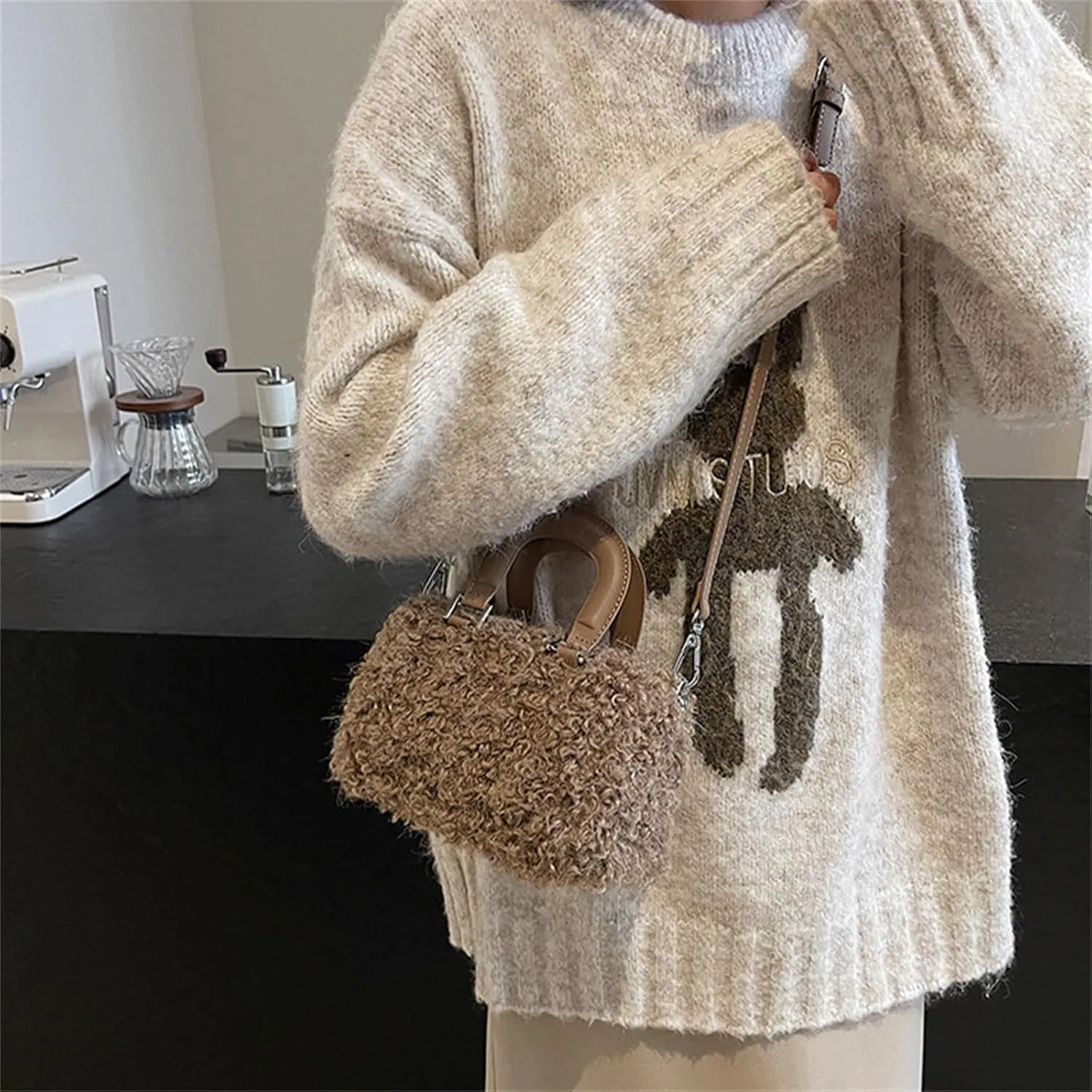 Faux Fur Crossbody Bags for Women, Fluffy Top Handle Shoulder Bag, Plush Shoulder Bag Crossbody Bag Handbag-Chocolate