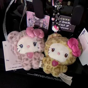 Kawaii Sanrio Character in Leopard Print Keychain | Cute & Stylish Accessory