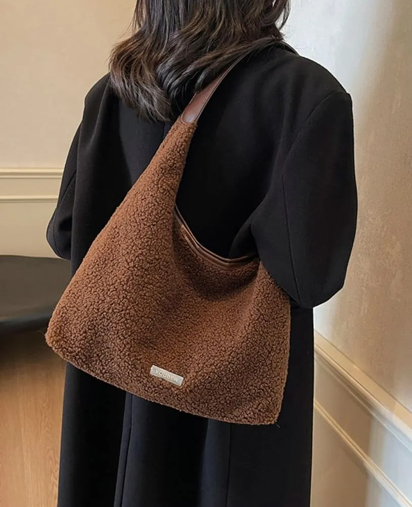 Large Tote Bag For Women Casual Fuzzy Plush Underarm Handbag Furry Shoulder Bag Faux Fur Winter Crossbody Bags Travel Purse