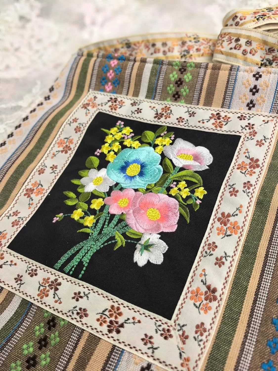 Leimandy Boho Embroidered Crossbody Bag 11 * 11 Inches Double Side Strap Built-in Pocket Ethnic Bags L6