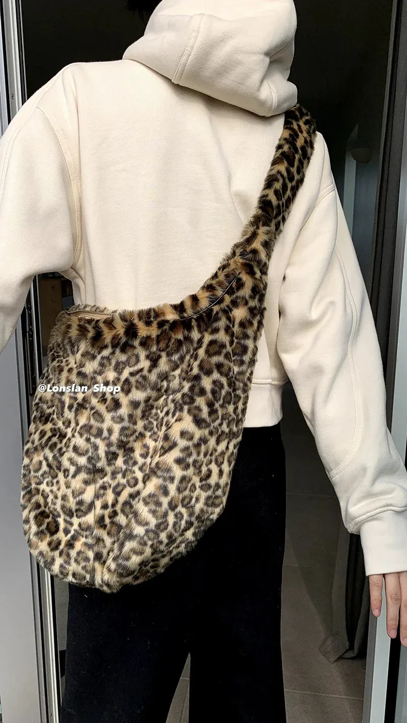 Leopard Print Faux Fur Crossbody Bag