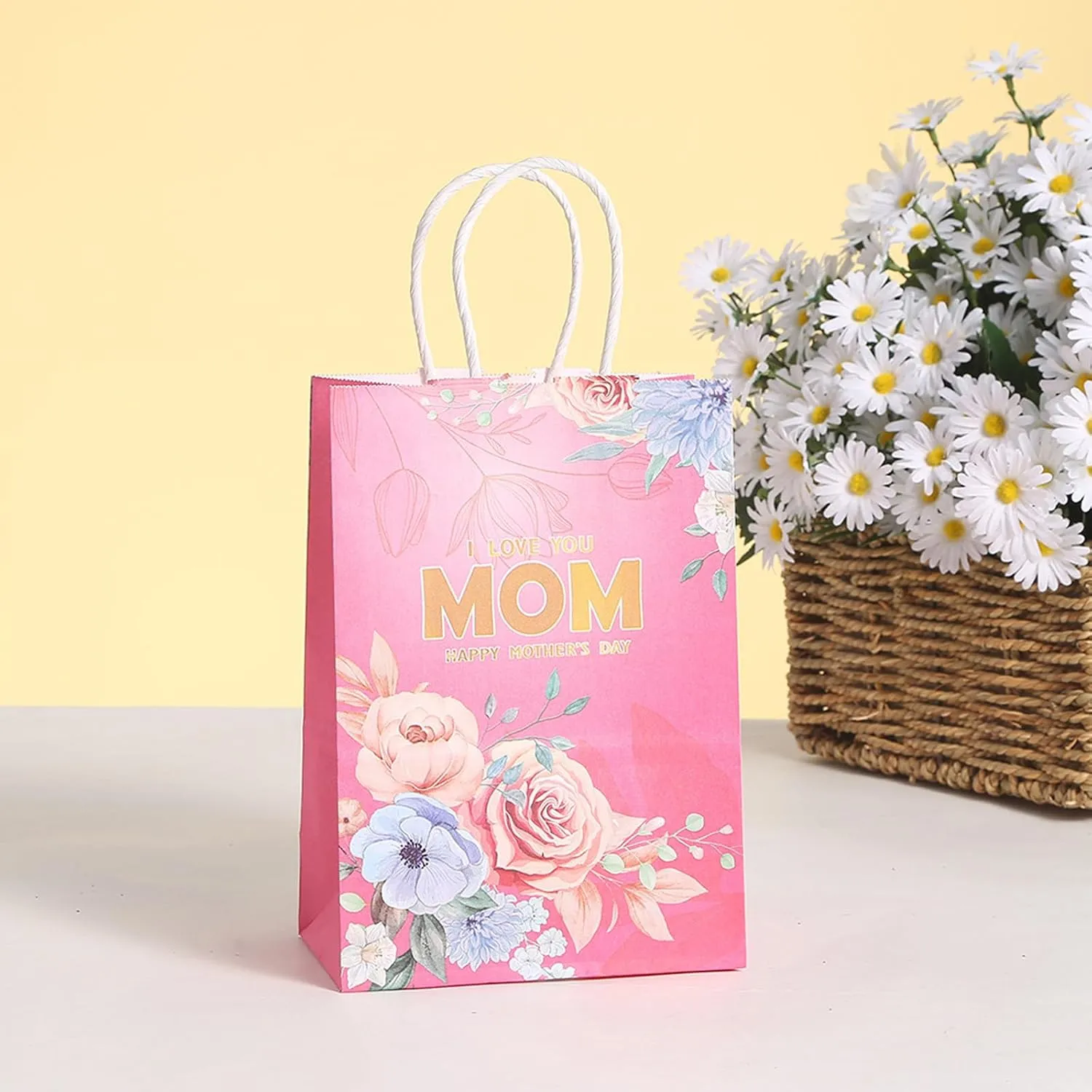 piqiya 24pcs Mother's Day Gift Bags,Kraft Paper Gift Bags with Floral Design,Mother's Day Party Bags,8.2x5.9x3.1 Inches