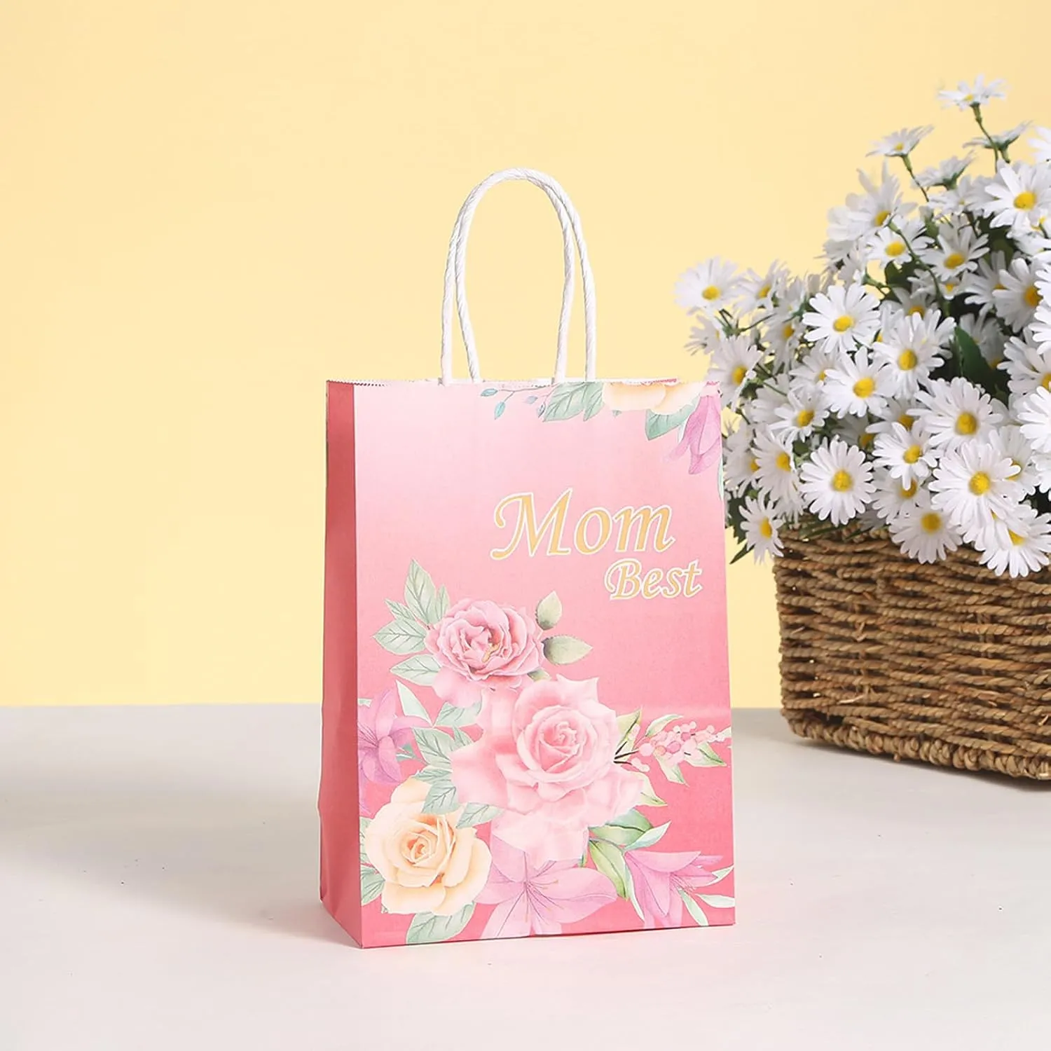 piqiya 24pcs Mother's Day Gift Bags,Kraft Paper Gift Bags with Floral Design,Mother's Day Party Bags,8.2x5.9x3.1 Inches