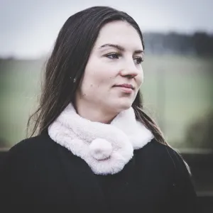 Pom Collar - Pink