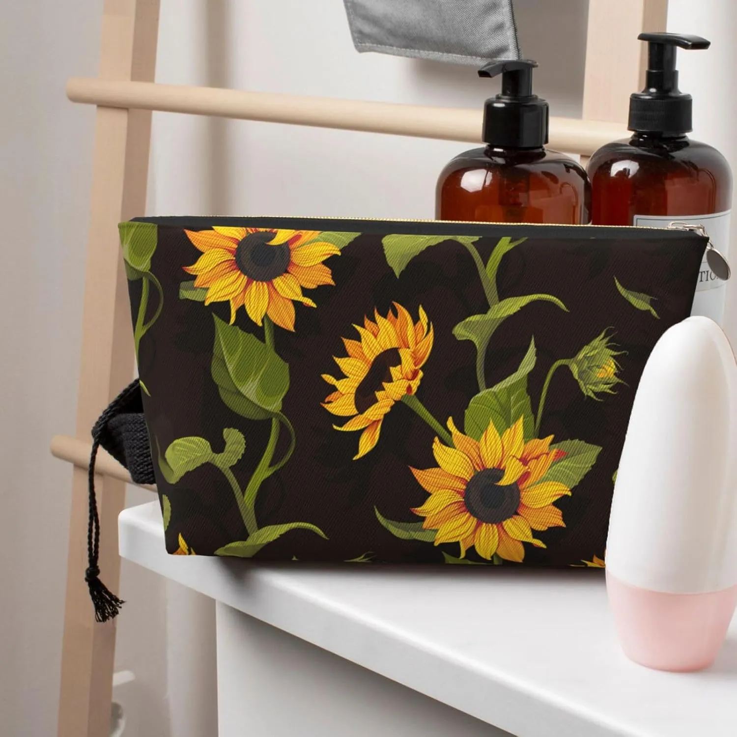 Portable Makeup Bag Zipper Pouch Travel Make up Organizer Bag Toiletry bag Water-resistant Aesthetic PVC Leather Cosmetic Bags for Women and Girls with Sunflower