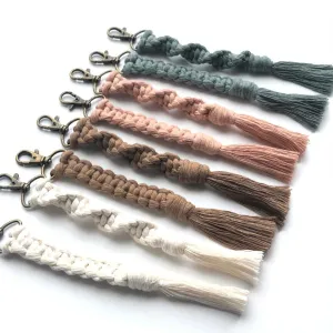 Roving Goddess DIY Macramé Keychain Kit