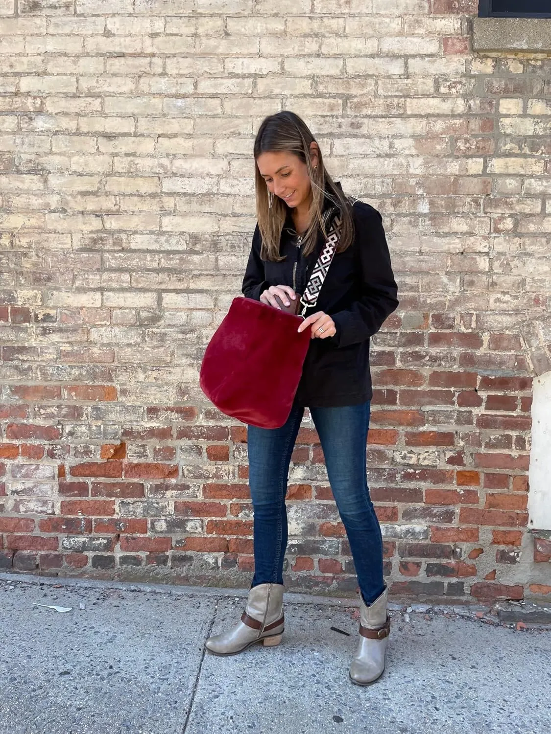 Sprigs Casual Shoulder Bag for Women - Trendy Plush Faux Fur Tote Bag with Detachable Guitar Strap Magnetic Closure & Pockets