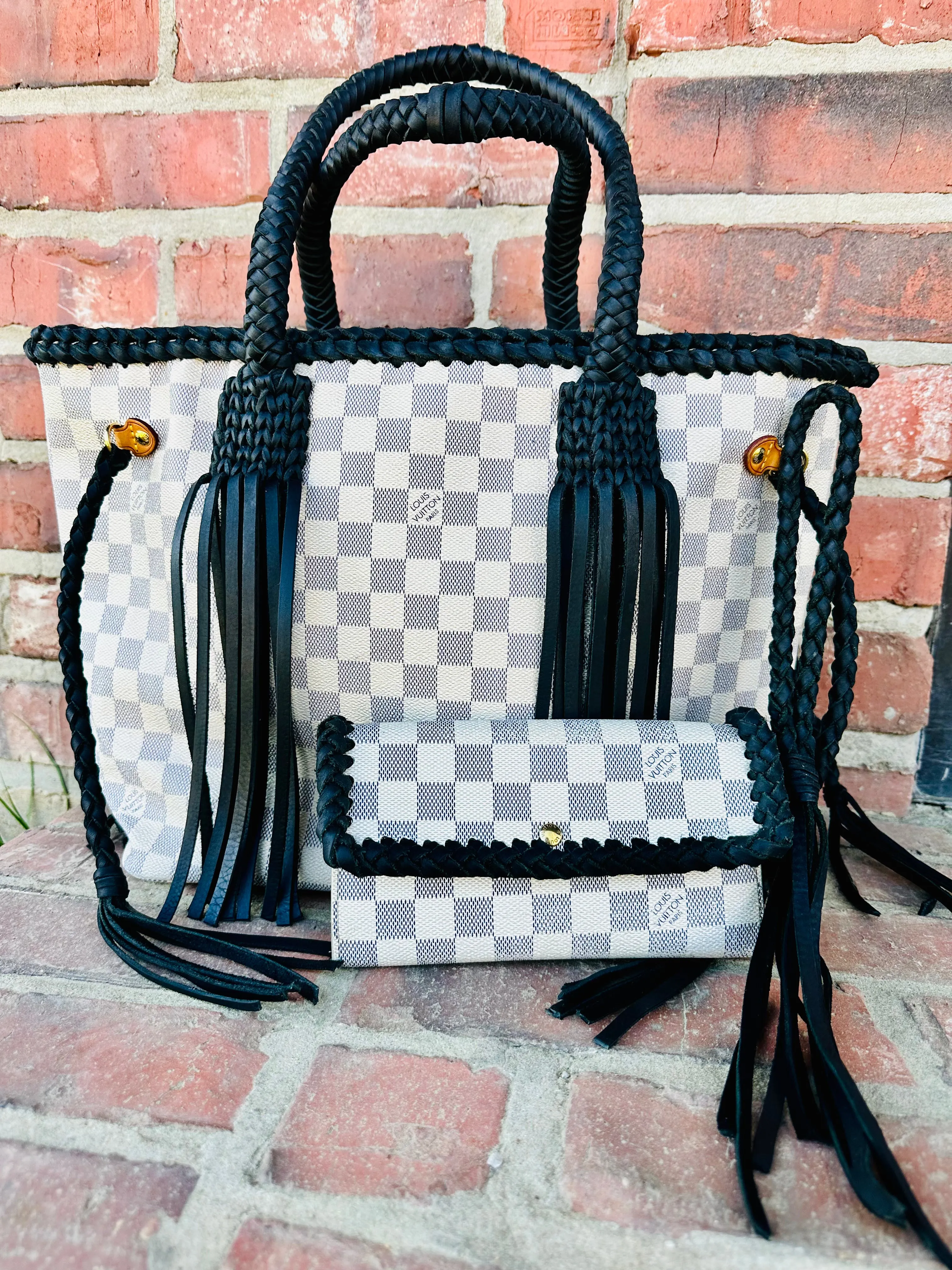 The Ester Tote- White