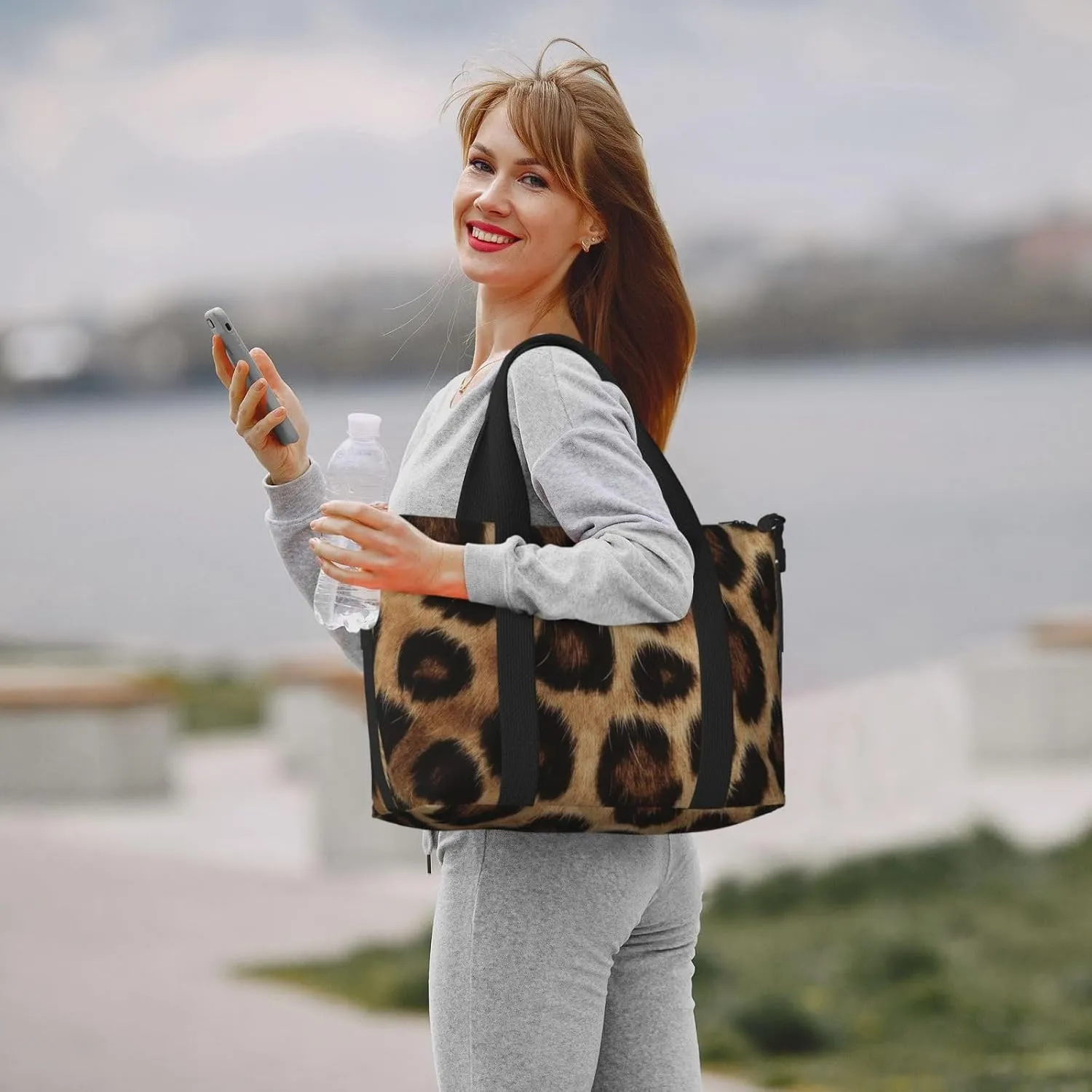 Travel Duffle Bag Leopard Fur Texture Weekender Overnight Bags Luggage Bag for Women Men Waterproof Sports Gym Bag Hand Bag with Shoulder Strap