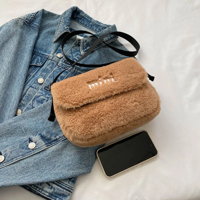 Women's Plush Style Simple Large Capacity Korean Shoulder Bags